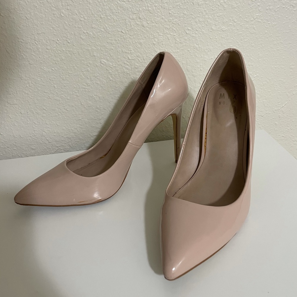 Mix no. 9 heels